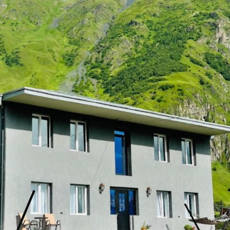 Kazbegi Palace Exterior photo